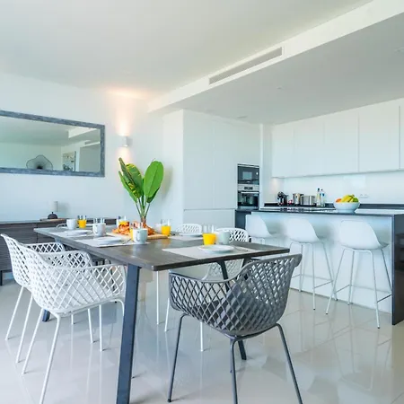 The Heart Of Deluxe By Ideal Homes 아파트 라고스