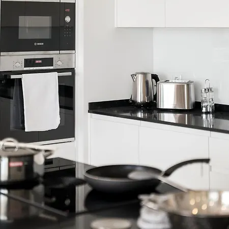 The Heart Of Deluxe By Ideal Homes Apartman Lagos