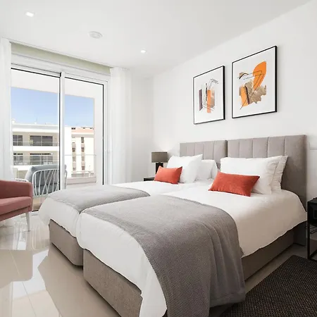 The Heart Of Deluxe By Ideal Homes Apartmán *