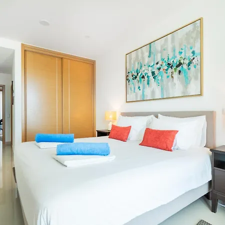 The Heart Of Deluxe By Ideal Homes 拉哥斯